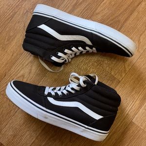 Women’s Vans Ward Hiskate Shoes
